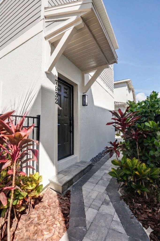 Garage apartment ADU with private entrance built by Talbot Custom Homes in Orlando, FL