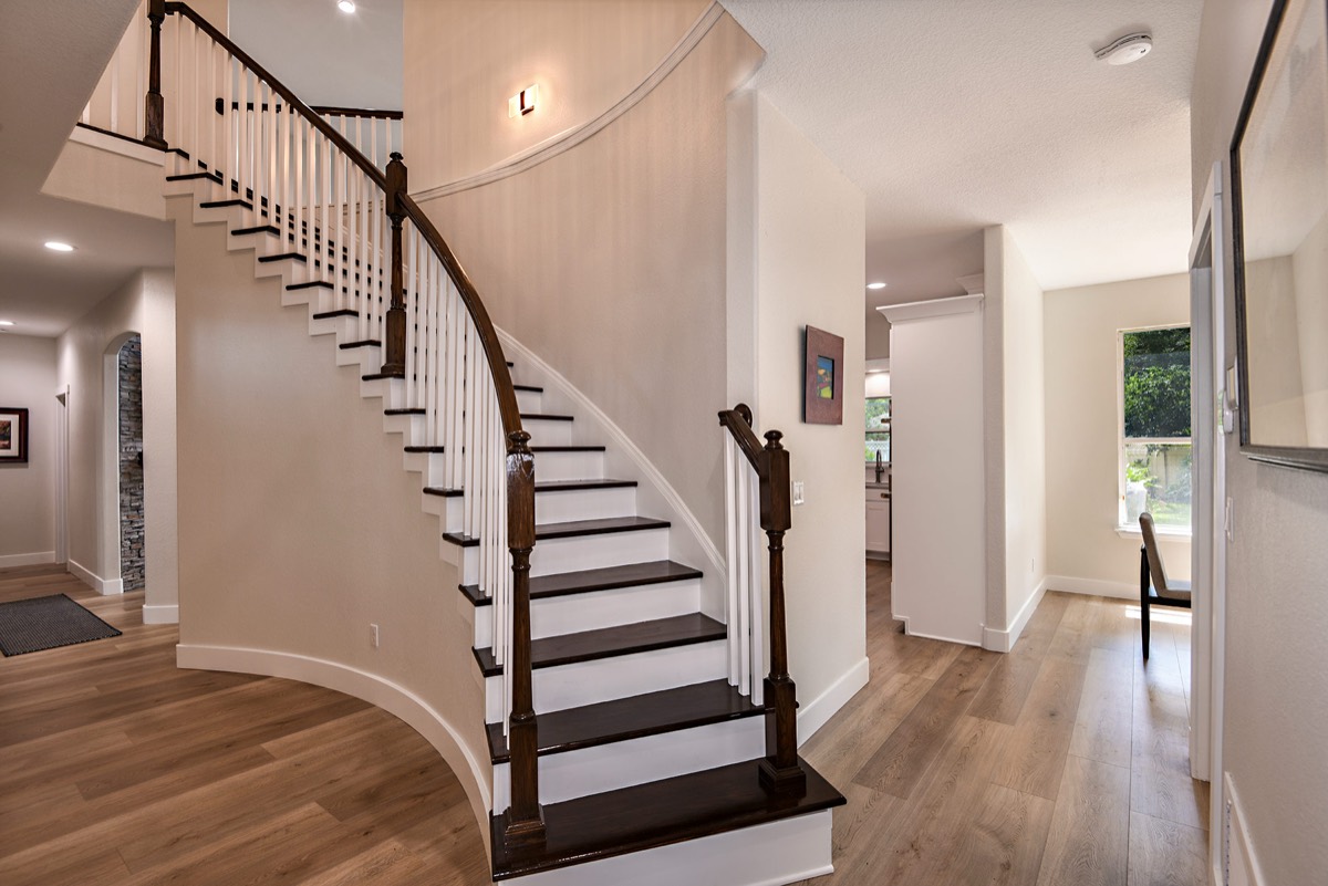 Full interior home renovation by Talbot Custom Homes in Orlando